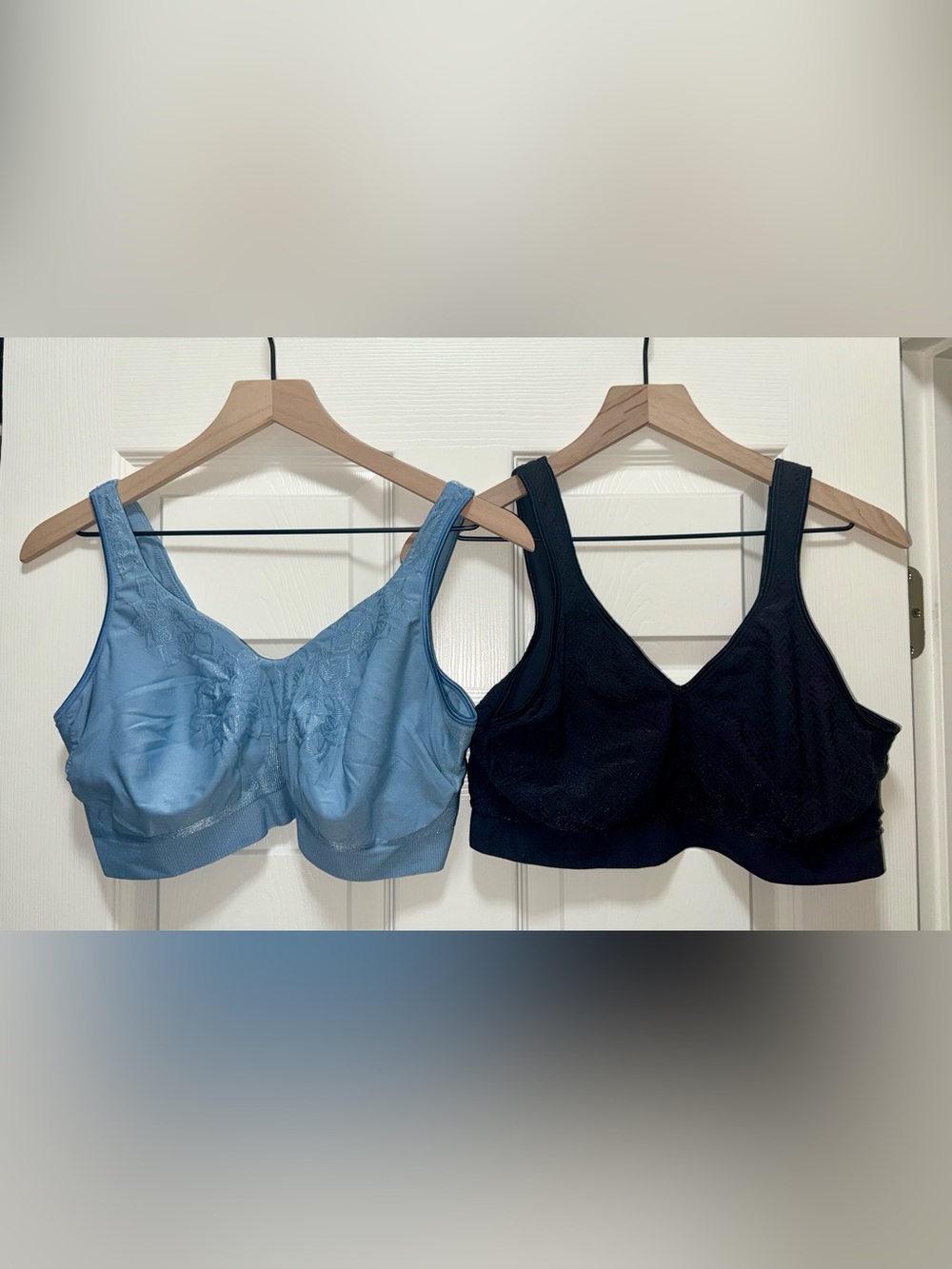 Bali Comfort Revolution Wireless Bras 3XL Black Blue Set of 2 Never Worn